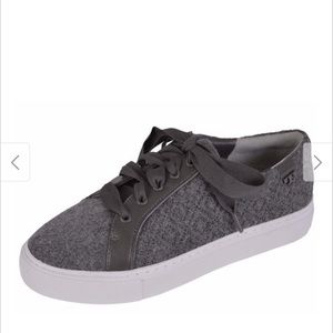 Tory Burch Marion Gray Quilted Wool Tennis Shoe